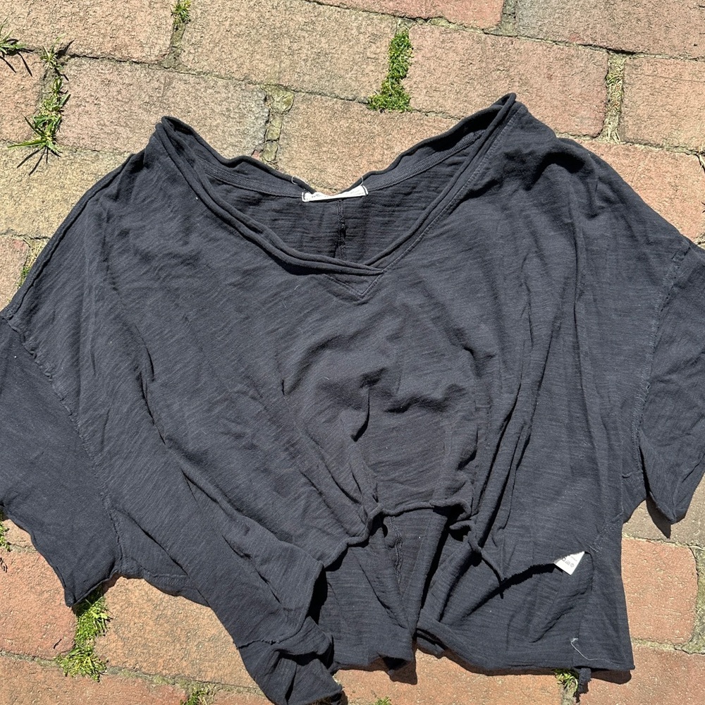 Free people size S black flowy tee